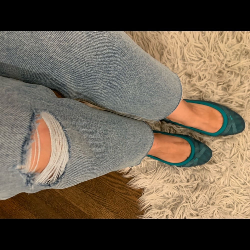 Puma flats